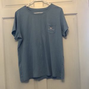 Women’s Vineyard Vines tshirt